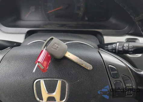 2006 Honda Odyssey Ex-L z USA, uszkodzony, nr VIN 5FNRL38706B067757